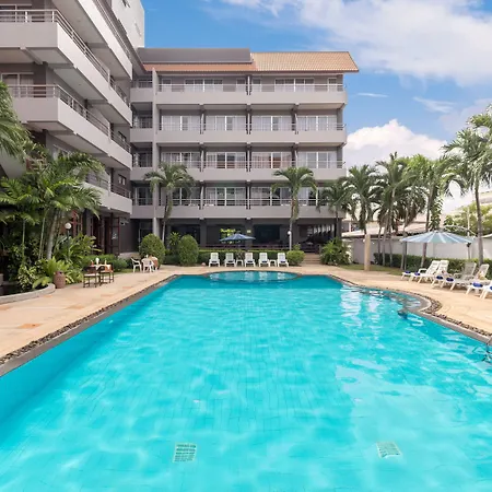 Holiday 4* Pattaya