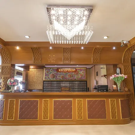 Sabai Hotel 3*