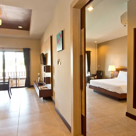 Resort Rose Bay