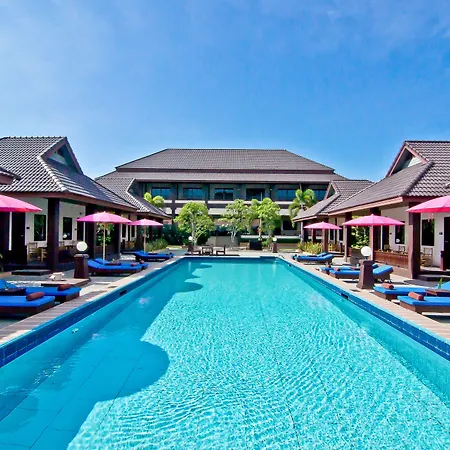 Rose Bay 3* Pattaya