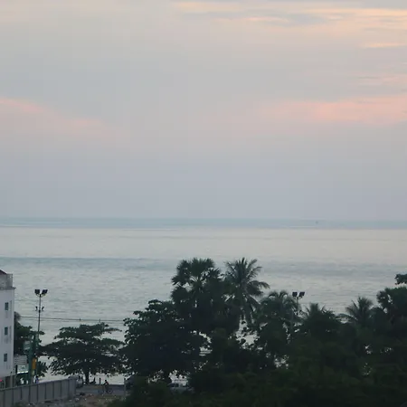 Reddoorz I-talay 3* Pattaya