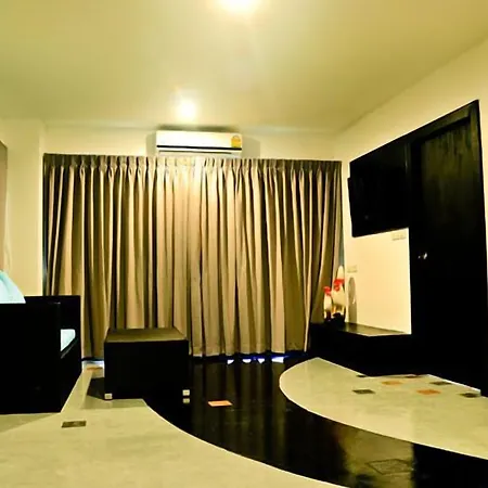Reddoorz I-talay Pattaya