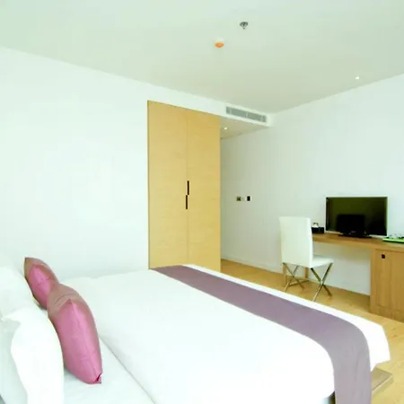 Hotel Seven Zea Chic Pattaya