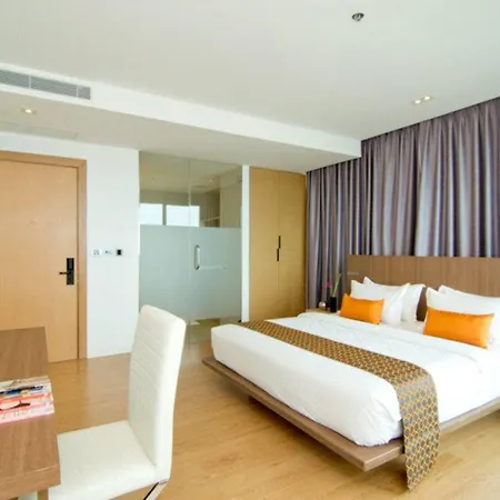 Hotel Seven Zea Chic Pattaya