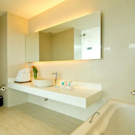 Seven Zea Chic 4* Pattaya