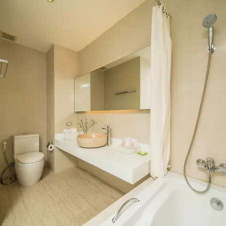 Hotel Seven Zea Chic 4*