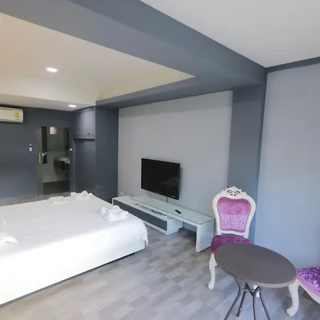 Hotel Momento 3*