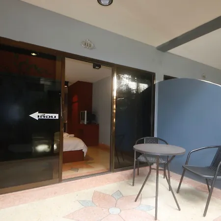 Momento Hotel