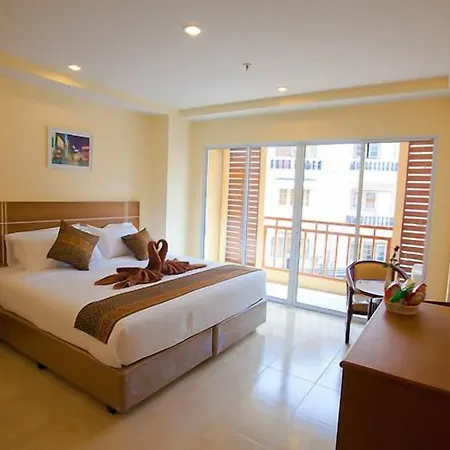 Iris Pattaya