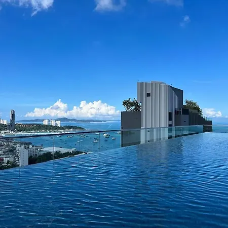 The Base * Pattaya
