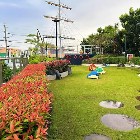 Supalai Mare & Center