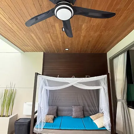 Beachfront With 50m Pool Jacuzzi Access-pattaya *