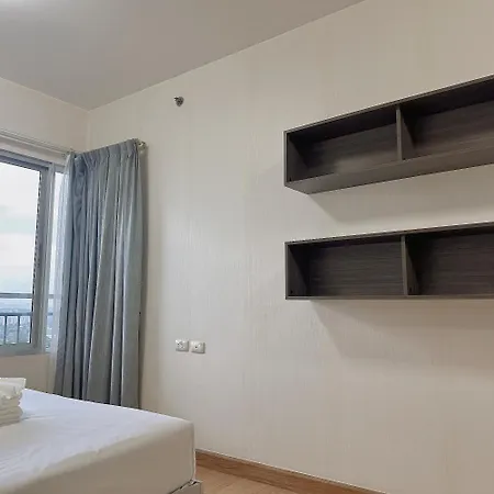 Supalai Mare & Center Apartment *