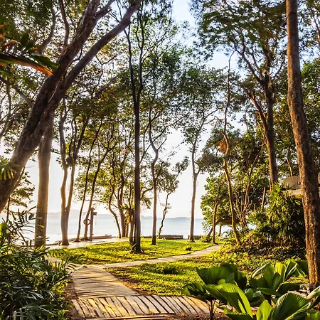 The Monttra Pattaya - Sha Extra Plus Resort