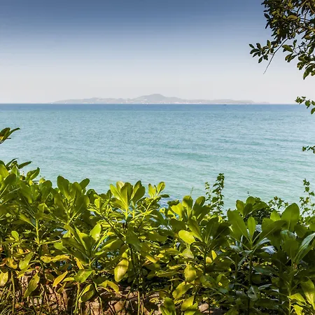 The Monttra Pattaya - Sha Extra Plus Resort 5*