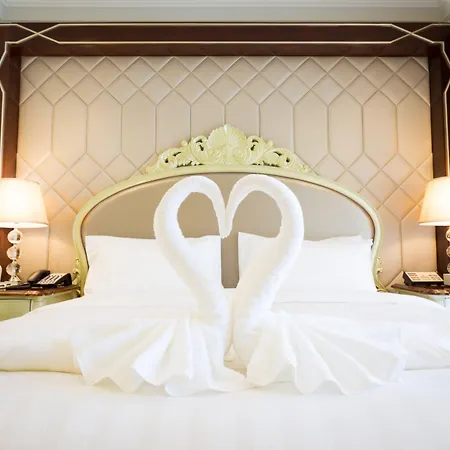Hotel Lk President