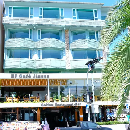 The Front Resort, 3* Pattaya
