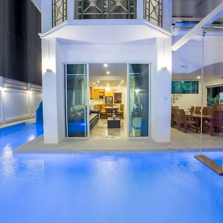 Pool วิลล่า *