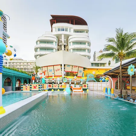 The Cruise 4* Pattaya