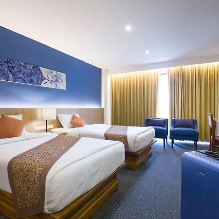 Royal Palace 3*