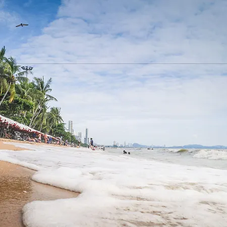 Navin 3* Pattaya