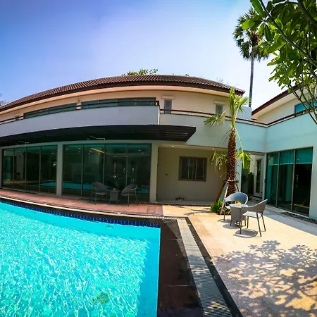 Navin Resort 3*