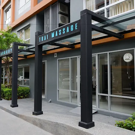 Hotel The Grass Serviced 4*