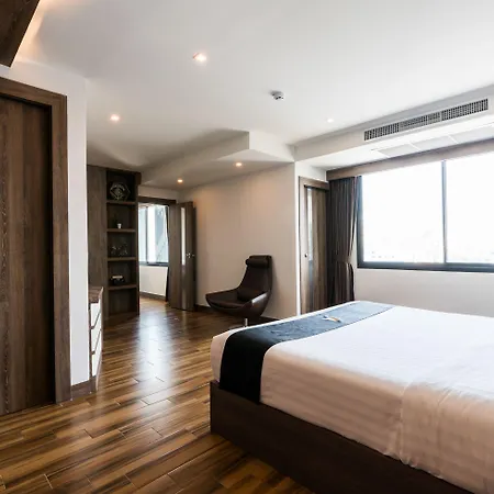 Acqua Hotel 4*