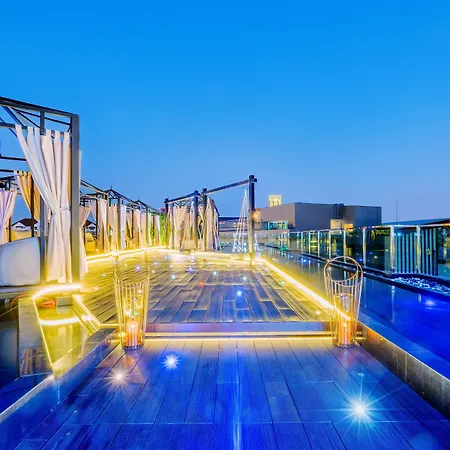 Acqua Hotel Pattaya
