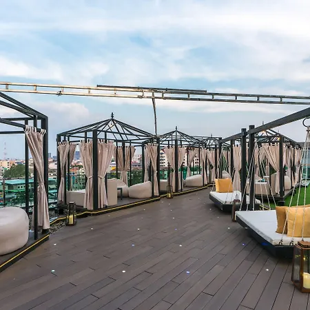 Hotel Acqua Pattaya