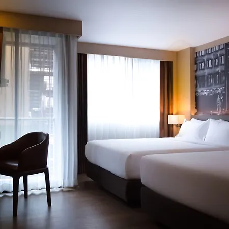 Glow Hotel