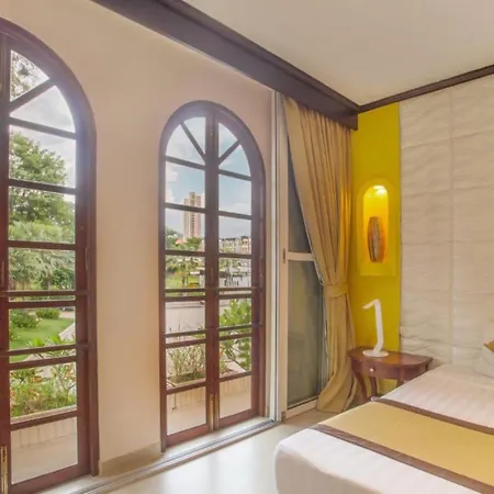 Poseidon Boutique Hotel 3*