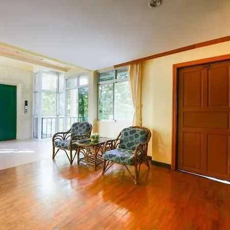 Shagwell Mansions Hotel 3*