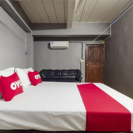 Oyo 1066 Encore Sea Side Hotel