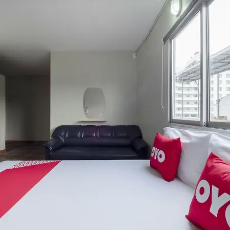 Oyo 1066 Encore Sea Side Hotel