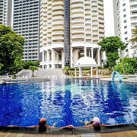 Sky View Apartment