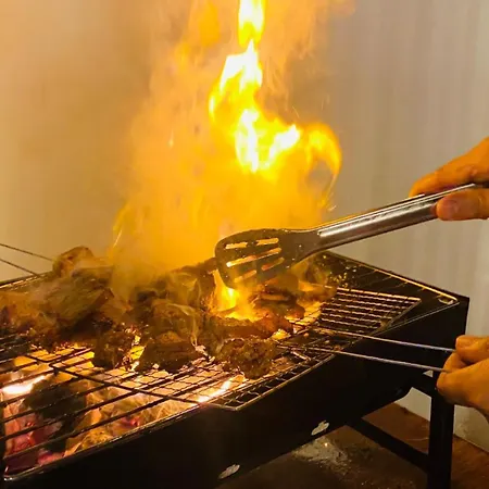 Downtown Oasis 芭提雅市中心独栋泳池别墅 A 5卧6卫 Ktv Bbq 芭提雅海滩步行街500m Pattaya