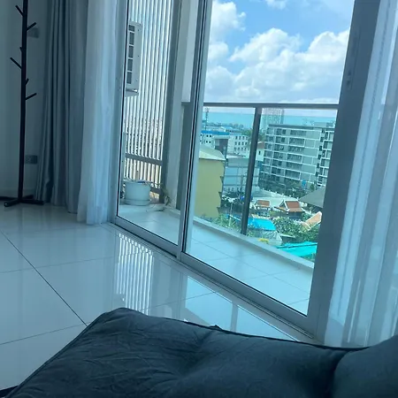 Center Est Apartment Pattaya