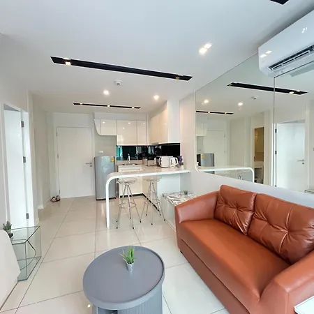 Center Est Apartment Pattaya