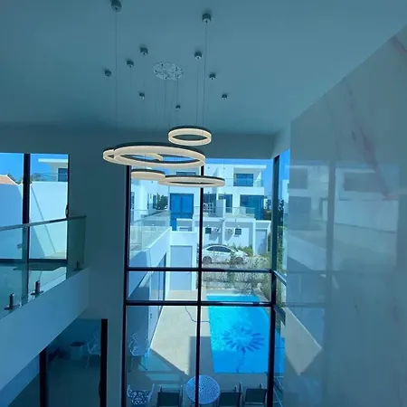 Ketki Luxury Pool Bluewave Pattaya