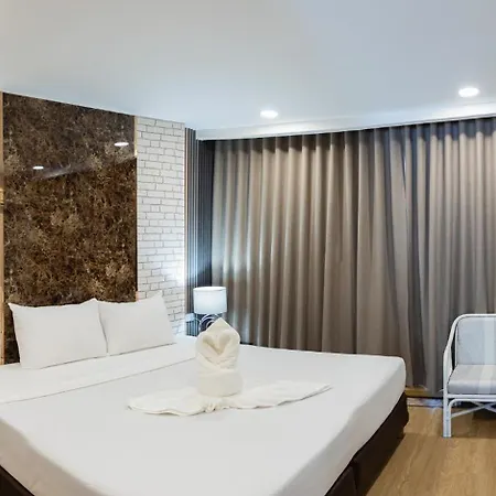 Hotel Pattaya Beach