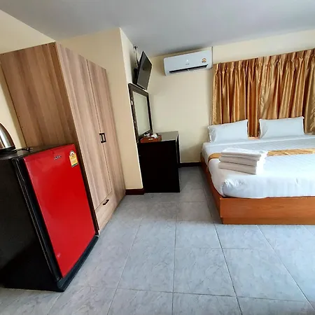 Rustic Comfort Zone, Hostel *