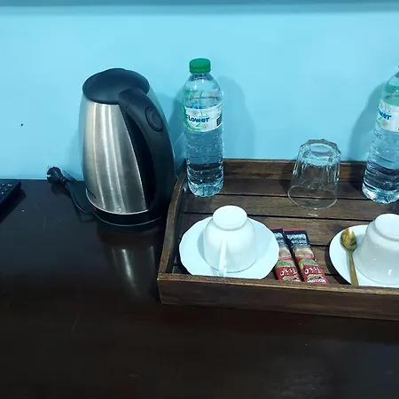 Hostel Rustic Comfort Zone, *