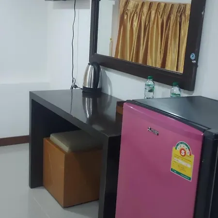 Hostel Rustic Comfort Zone, Pattaya