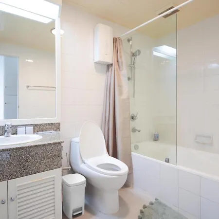 Sky View Apartment *