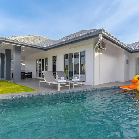 芭提雅豪华独栋泳池别墅60 Villa Pattaya