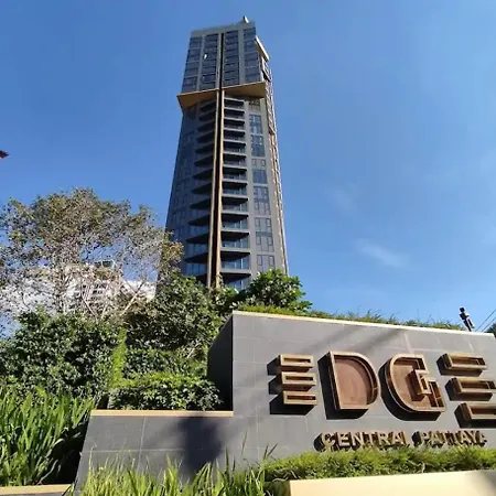 25edge芭提雅网红一居室公寓步行海滩 *