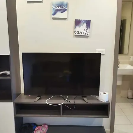 芭提雅中心地区 The Base 高档公寓酒店 *