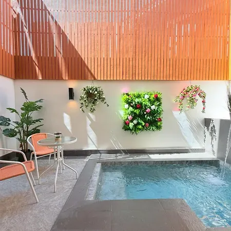 Chilla B Holiday home *