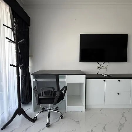 Holiday home 1-bedroom Pool-view With Large Balcony - Jomtien Pattaya